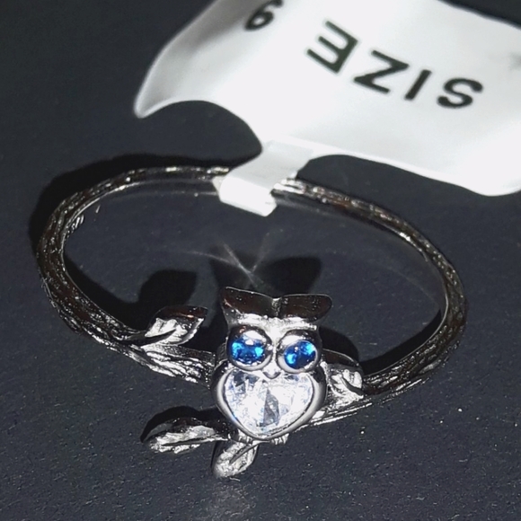 Jewelry - 🍀 3 for 25 - Size 9 - Adorable Owl Ring